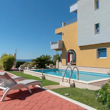 Villa Palmina Podstrana