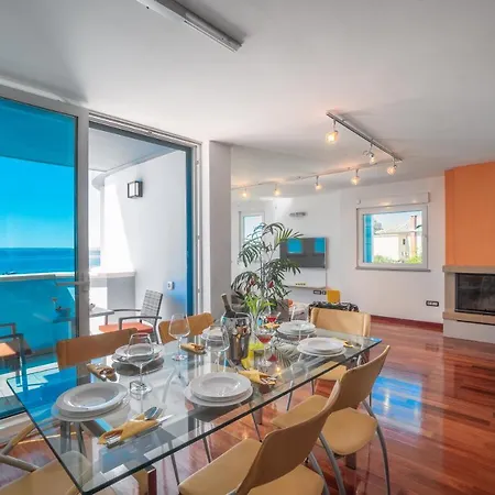 Villa Palmina Podstrana