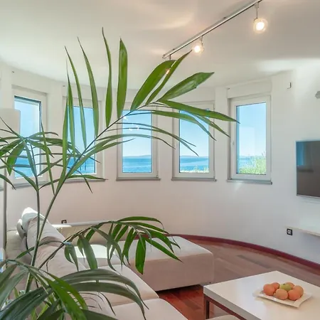 Palmina Villa *
